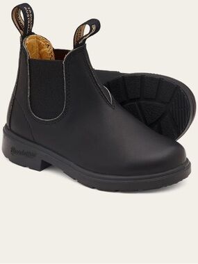 Kids black size 2 Blundstone boots